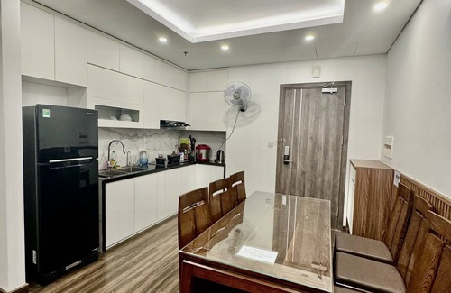 Hai Phong Apartment | 3 Bedrooms in Apartment for 6 peoples and childrens