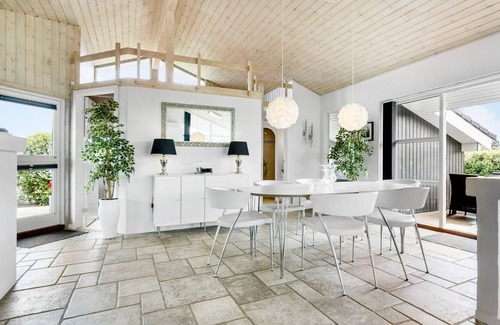 Ronde House | 3 Bedrooms Private Vacation Home In Rønde