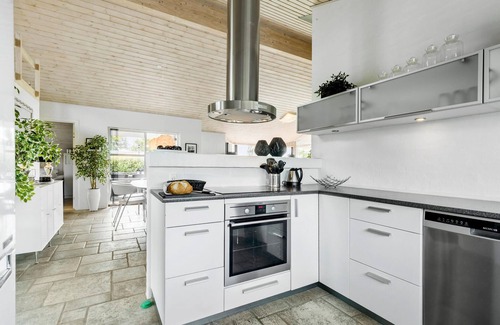Ronde House | 3 Bedrooms Private Vacation Home In Rønde