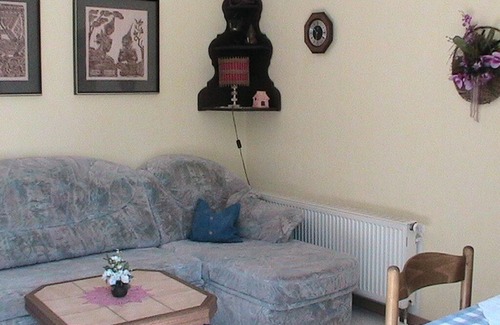Stahlhofen am Wiesensee Apartment | 3-Bettwohnung, FeWo 2 - Ferienwohnung Anita Loos