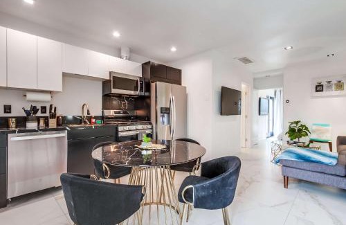 Ocean Beach House | 3 blocks to ocean luxury patio nightlife