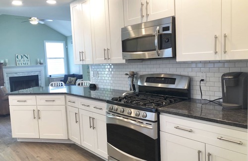 Michigan City House | 3+Br/2.5Ba + Den in Beachwalk -Sleeps 10- Steps to Lake Michigan! Fully Equipped