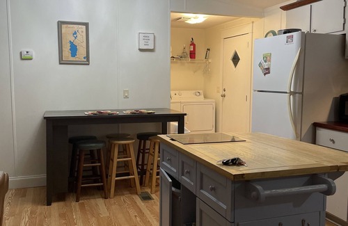 St. James House | 3 BR 2 BA. Gated community w/Amenities & Water View