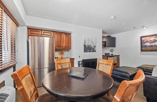 Boyne Falls Condo | 3 BR Mountain Villa | Community Pool | 3 BR | Steps to Boyne Mountain Resort