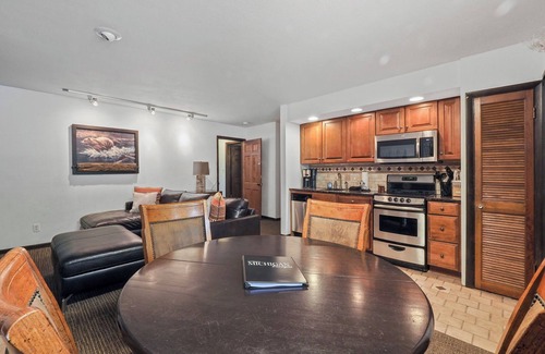 Boyne Falls Condo | 3 BR Mountain Villa | Community Pool | 3 BR | Steps to Boyne Mountain Resort