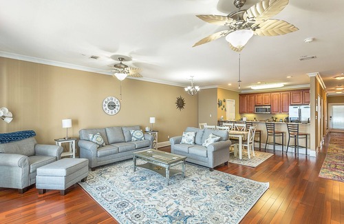 Carrabelle Condo | 3 Buoys and A Gull! 3BR/3.5BA waterfront condo