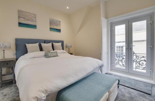 Weymouth Apartment | 3 By The Sea