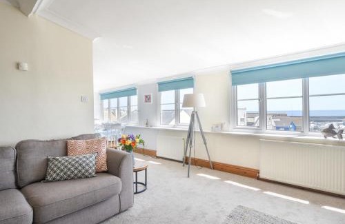 Lyme Regis Apartment | 3 Cobb View