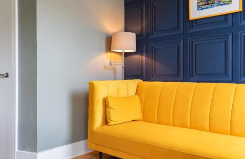 North Kensington Apartment | 3 Double Bedroom FAMILLY APT CLOSE TO NOTTINGHILL