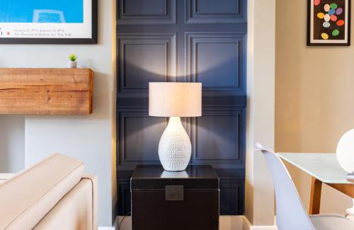 North Kensington Apartment | 3 Double Bedroom FAMILLY APT CLOSE TO NOTTINGHILL
