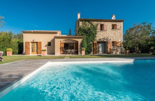 Cauro House | 3 * houses with 10 bedrooms and adjoining bathroom
