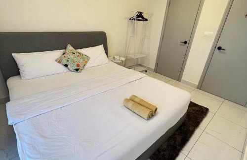 Taman Midah Apartment | 3 KAROKE kids play Big TV&Duplex unit 9 pax