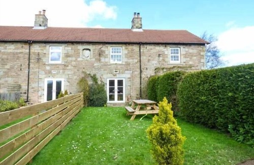 Berwick-upon-Tweed Cottage | 3 Kentstone Farm Cottages, LOWICK