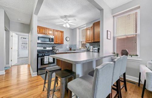 Downtown St. Louis House | 3 King Beds/3Baths Spacious