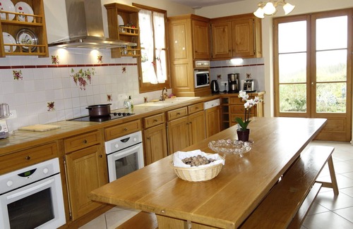 Rocamadour Cottage | 3 kms from Rocamadour: Haven of peace, in a 4 épis house (GîTE de France)