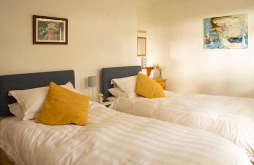 Thurlestone House | 3 Linkside, Thurlestone, South Devon, family home close to the beach