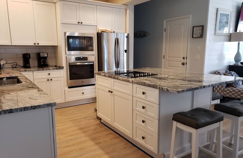 Palmetto Dunes Condo | #3 Lyons ALL UPDATED, pool walk to beach 4 /Br 4 1/2 BA BEAUTIFUL BEACH HOME!