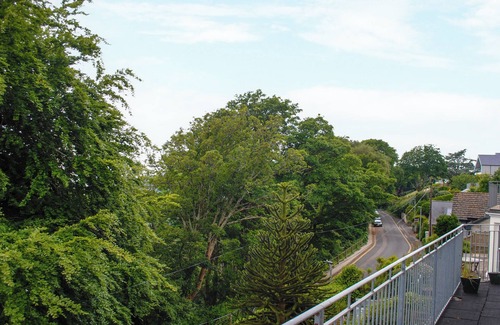 Salcombe Cottage | 3 MELBURY, family friendly, with a garden in Salcombe