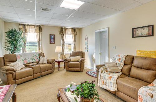Boonsboro House | 3 Mi to Antietam Historic Family Home on a Farm