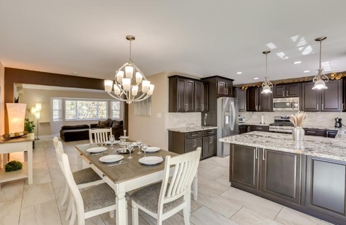 Northeast Reno House | 3 Mi to Casinos Reno Home with Fenced Yard!