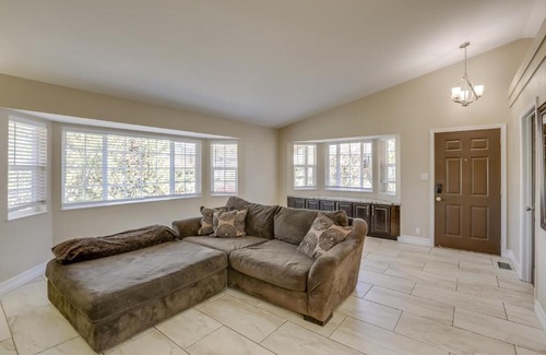 Northeast Reno House | 3 Mi to Casinos Reno Home with Fenced Yard!
