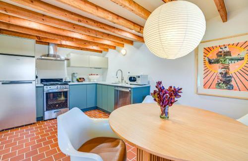 Southside Apartment | 3 Mi to Downtown - Condo with Hot Tub in Santa Fe!