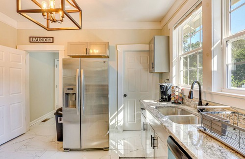 Crosstown House | 3 Mi to Dtwn: Memphis Family Home
