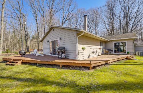 Muskegon House | 3 Mi to Duck Lake State Park Home with Deck!