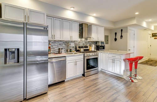 Trinidad Apartment | 3 Mi to National Mall: DC Apt w/Fenced Yard