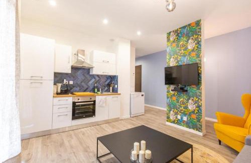 Saint-Charles Apartment | 3 min à pied de la gare St Charles - 3 chambres avec Clim, SDB et TV