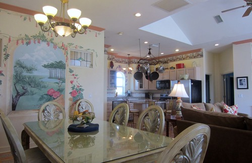 Plantation House | 3 Min Direct Walk to the Beach, Large Pvt Pool, Comp Beach Equipment & Much More