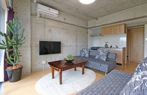 Kadena-cho Apartment | 3 minutes walk to Senaha Beach | Fashionable 1LDK /Nakagami-gun Okinawa