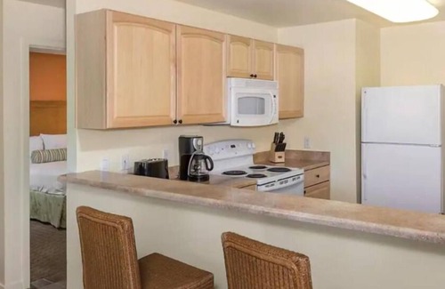 Las Vegas Apartment | 3 Nights, Room for 4 for Super Bowl Feb 9 to 12