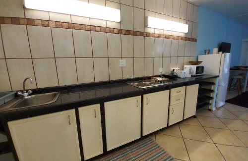 Kingsburgh Apartment | 3 Ocean Breeze