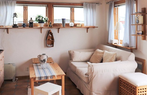 Falkenberg House | 3 person holiday home in FALKENBERG-By Traum