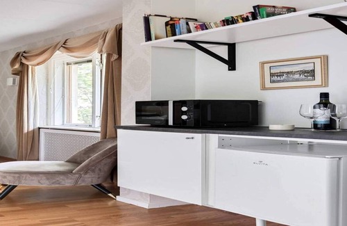 Bastad House | 3 person holiday park home in BÅSTAD