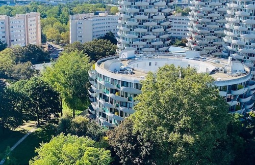 Quartier du Palais Apartment | 3 Pieces Arty au 14eme Étage Vue Panoramique !