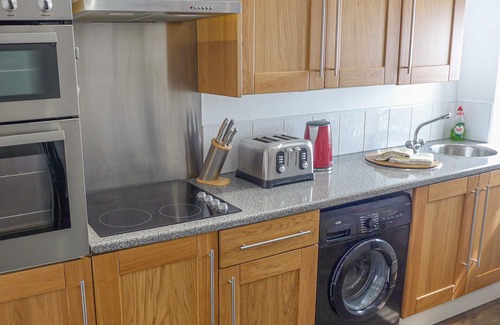 Blackwell in the Peak Cottage | 3 PRIMITIVE MEWS, pet friendly, with a garden in Chelmorton
