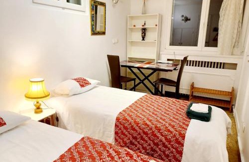 Sceaux Apartment | 3 private rooms shared flat in a villa at Sceaux 600m RER B direct to Notre-Dame