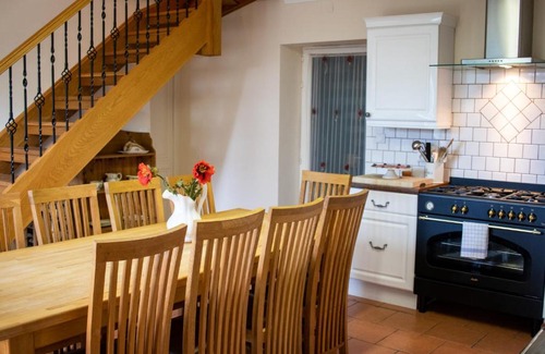 Charroux House | 3 Quartier de la Gare Charroux (Gite)