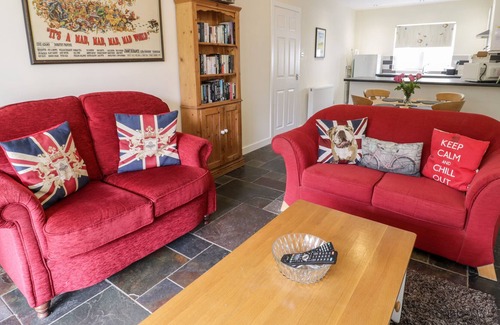 Llanbedr Cottage | 3 RIVERSIDE BUNGALOWS, family friendly, with a garden in Llanbedr