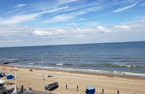 Blonville-sur-Mer Apartment | 3-room 5-bedroom apartment facing the sea
