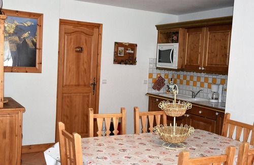 Pralognan-la-Vanoise Apartment | 3-room apartment with terrace near slopes