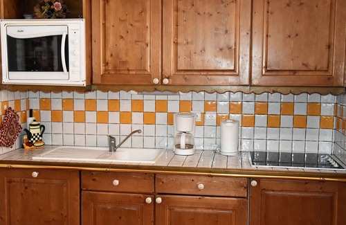 Pralognan-la-Vanoise Apartment | 3-room apartment with terrace near slopes