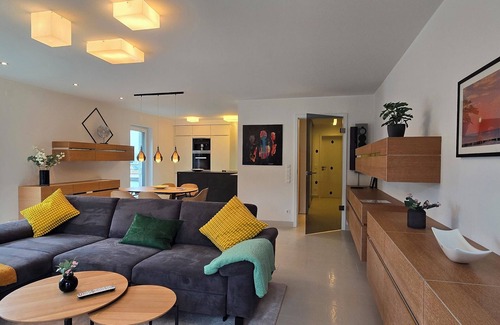 Seeheilbad Graal-Muritz Apartment | 3-room apartment (approx. 141 m²) for 6 people, with large roof terrace, in a quiet location