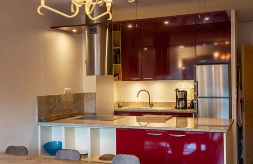 Chatel Apartment | 3-room apartment for 6, 200m from lifts, balcony, garage, fully equipped kitchen