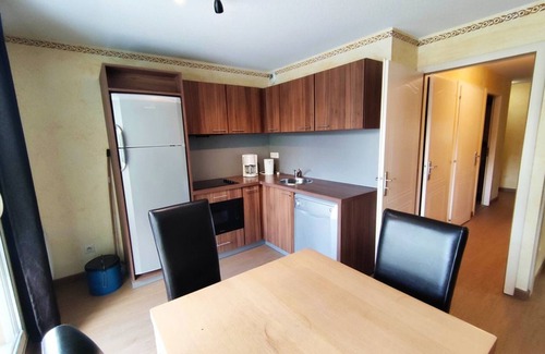 Isola Apartment | 3-room apartment in Isola 2000 center, parking, near slopes