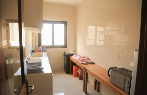 Dakar Apartment | 3 room apartment with two bathrooms and two bedrooms. Secure neighborhood.