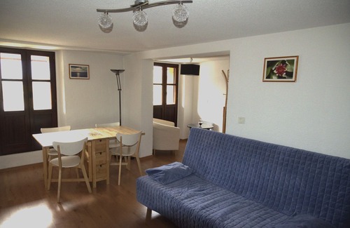 Guillestre Apartment | 3 room apartment - Village Center - Enjoy the mountains and Ski!