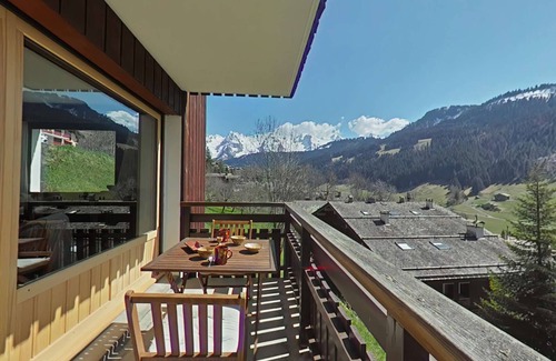 Le Grand-Bornand Apartment | 3-room apt for 6 with fireplace and shuttle near Le Grand-Bornand